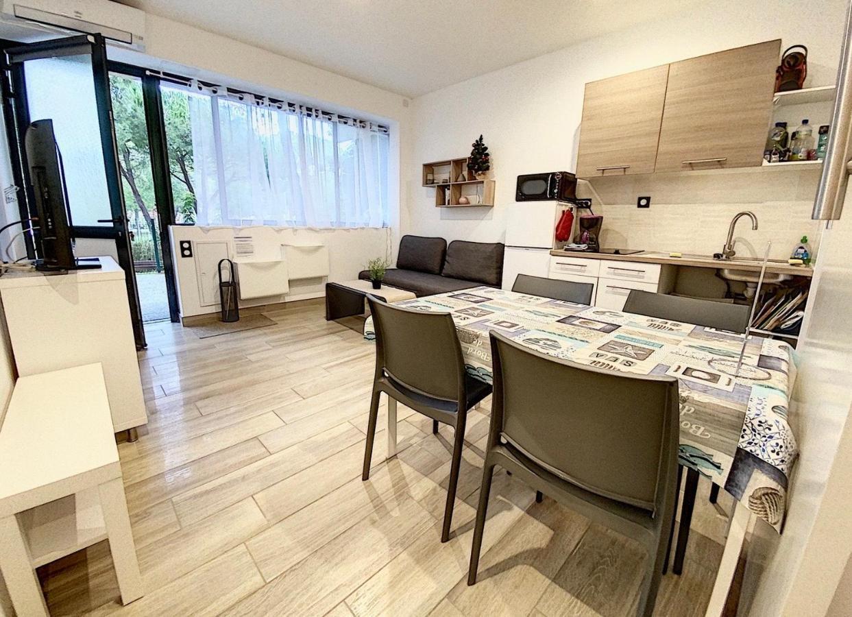 F2 "Le Parc" Clim, Wifi, Pmr Apartment Balaruc-les-Bains Exterior photo